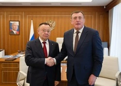 Губернатор Валерий Лимаренко утвердил в Москве планы по развитию Корсаковского морского порта