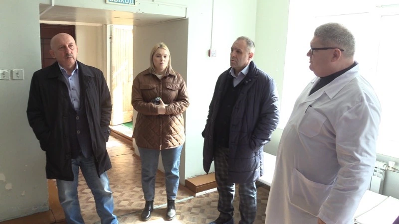 Депутаты областной Думы посетили Невельский район