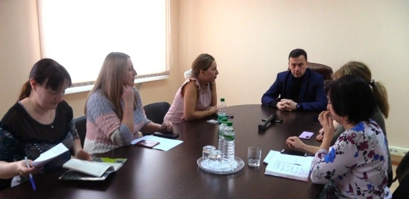 Проблему с безнадзорными животными нужно решать