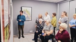 «Вся Россия — наш сад»: в Невельске открылась выставка, посвящённая Антону Чехову