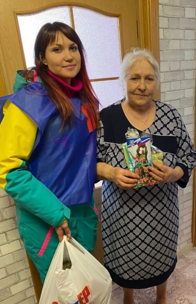 Активисты "Молодой гвардии" и "Единой России" провели акцию "Забота"