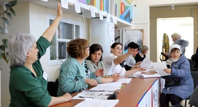 Больше 68% избирателей на Сахалине и Курилах проголосовали на президентских выборах