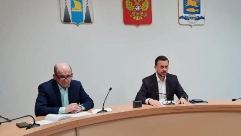 Подготовку к предстоящему субботнику обсудили в районной администрации