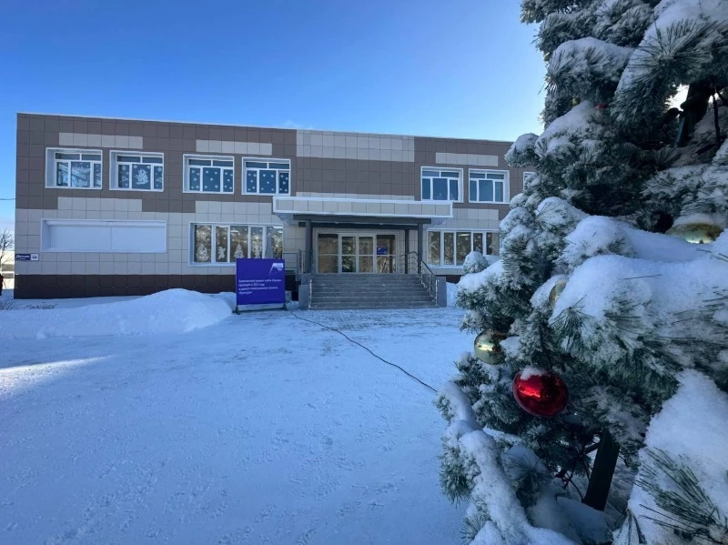 Два дома культуры и библиотеку открыли в Невельском районе после ремонта