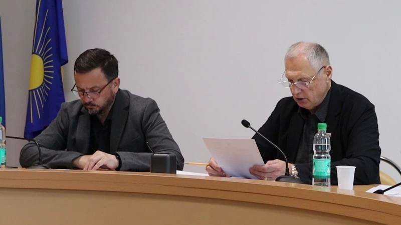 РАБОТА ДЕПУТАТОВ