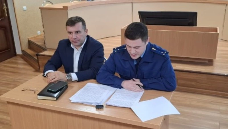 Семинар о борьбе с коррупцией для муниципальных служащих в Невельске