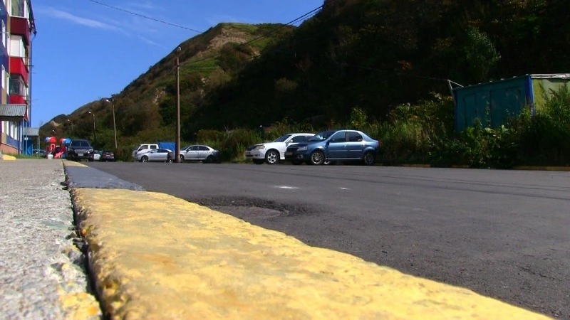 В Невельском районе приводят в порядок дворовые территории