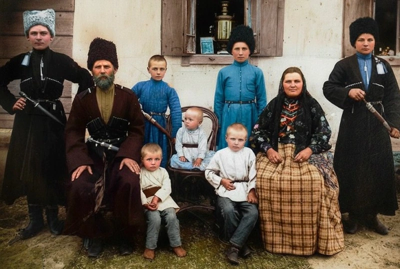 Сила казачек: Как от Сечи до наших дней они создавали и берегли семейный уклад