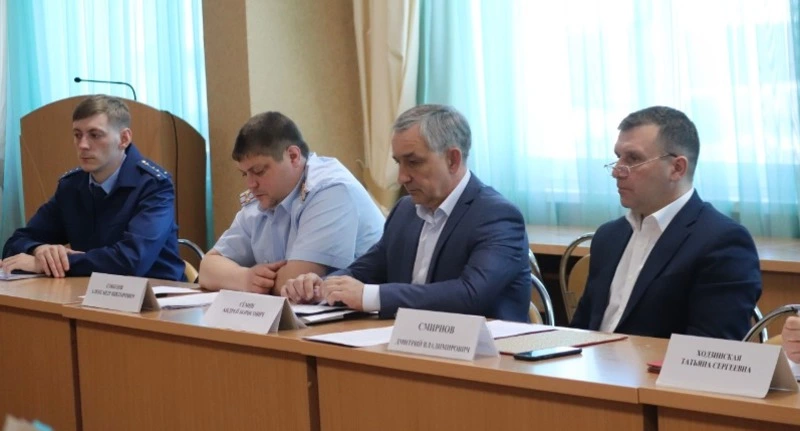 Заседание совета по противодействию коррупции состоялось в Невельской администрации