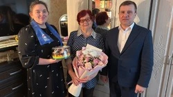 Хранительница тепла и традиций: юбилей замечательной жительницы Невельска