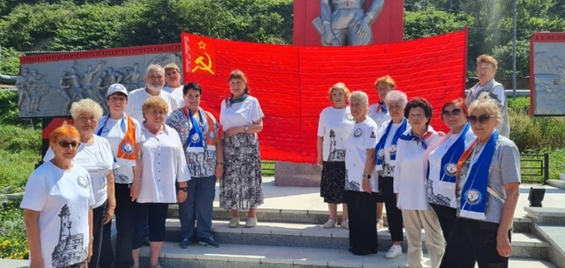 763 судьбы, сплетённые в единое знамя Победы