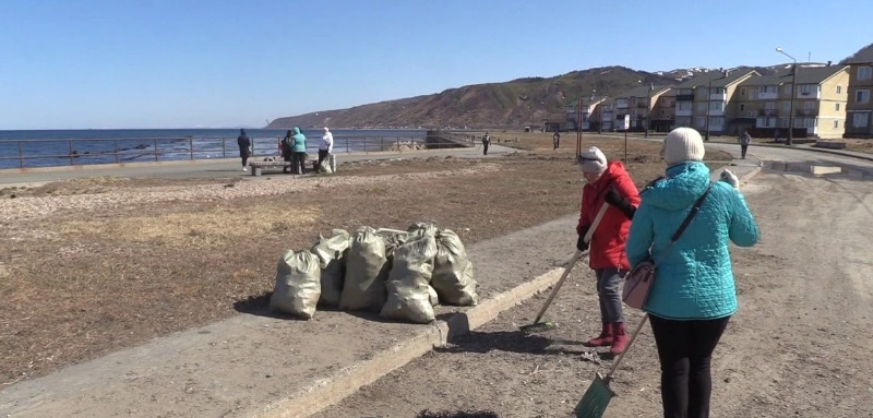 Весенняя примета - субботники