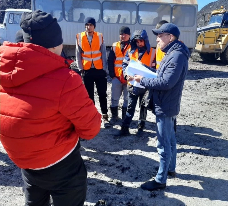 Профилактическая беседа с иностранными гражданами 