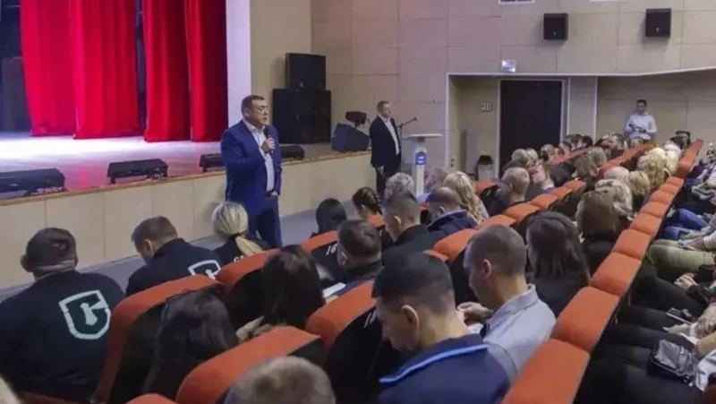 Лимаренко на Кунашире: ремонт, свет, парк Победы и новые возможности