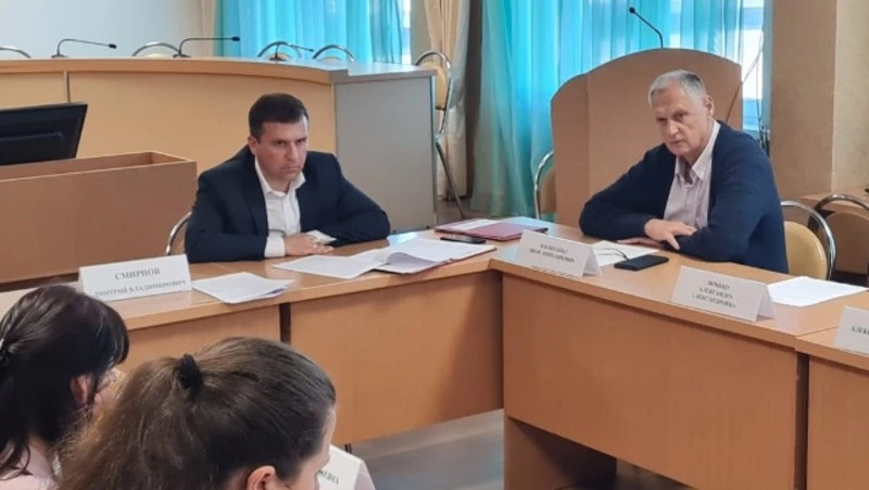 Очередное заседание антинаркотической комиссии прошло в Невельском районе