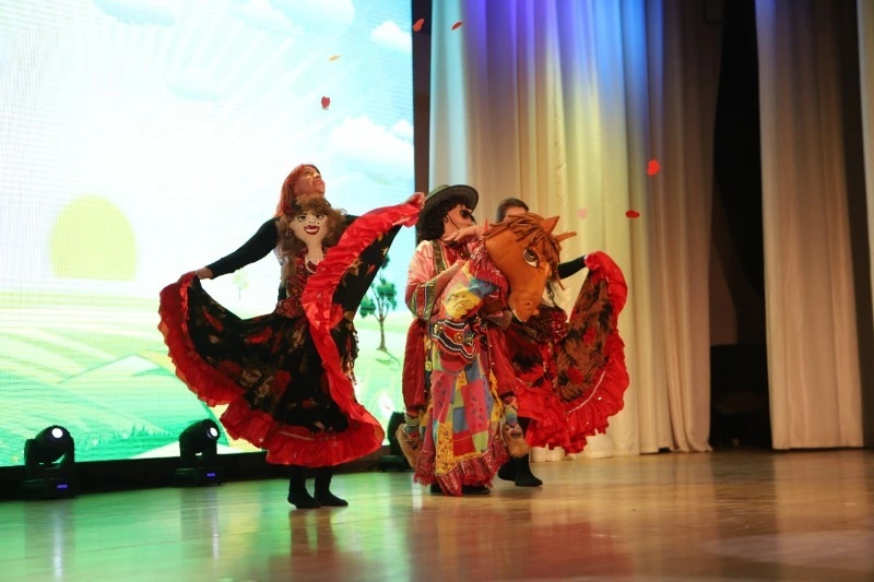 «Взрыв» талантов среди работников педагогической сферы